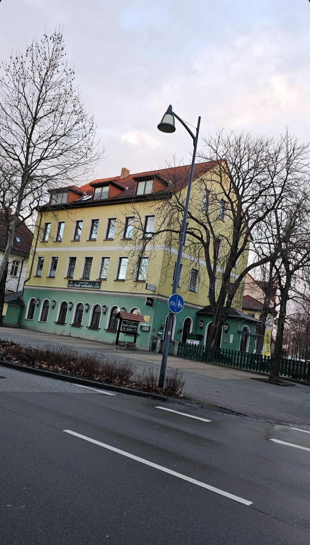 La Famiglia Hotel Weißenfels Kültér fotó